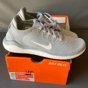Nike Free Run 7 Men’s/ 8.5 Women’s
